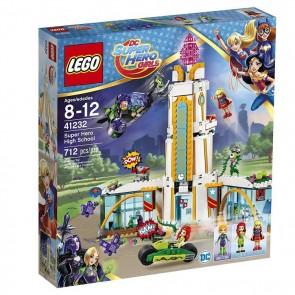 DC SUPER HERO GIRLS Super Hero High School