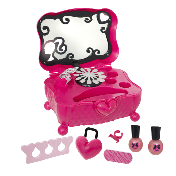 BARBIE COLOUR CHANGE NAIL