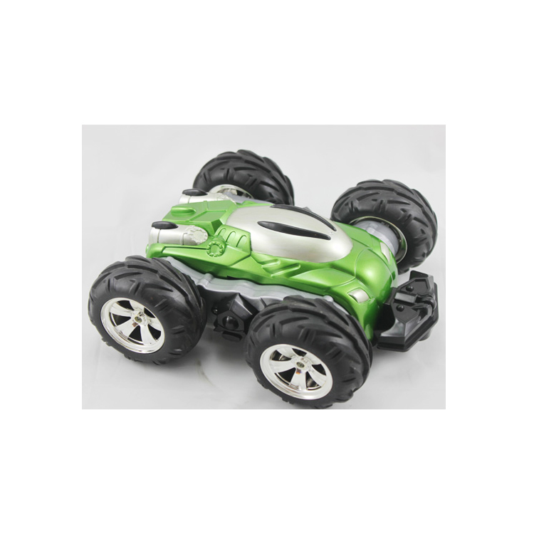 THE TOY STORE REMOTE CONTROL STUNT CAR TORNADO TUMBLER